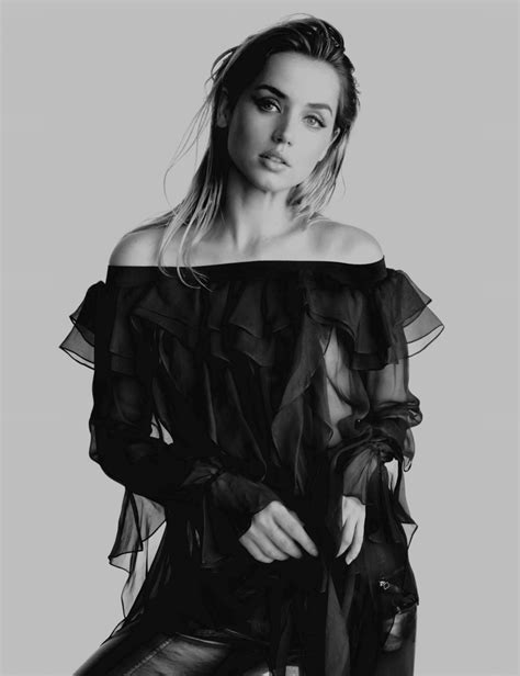 ana de armas nips|PICTURE: Ana De Armas Nipple Slips From Her Gown